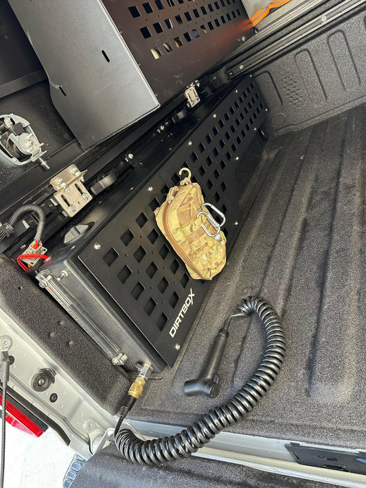 15-Gallon In-Bed Truck Water Tank – Rugged, Leak-Proof, and Built for Extreme Off-Roading