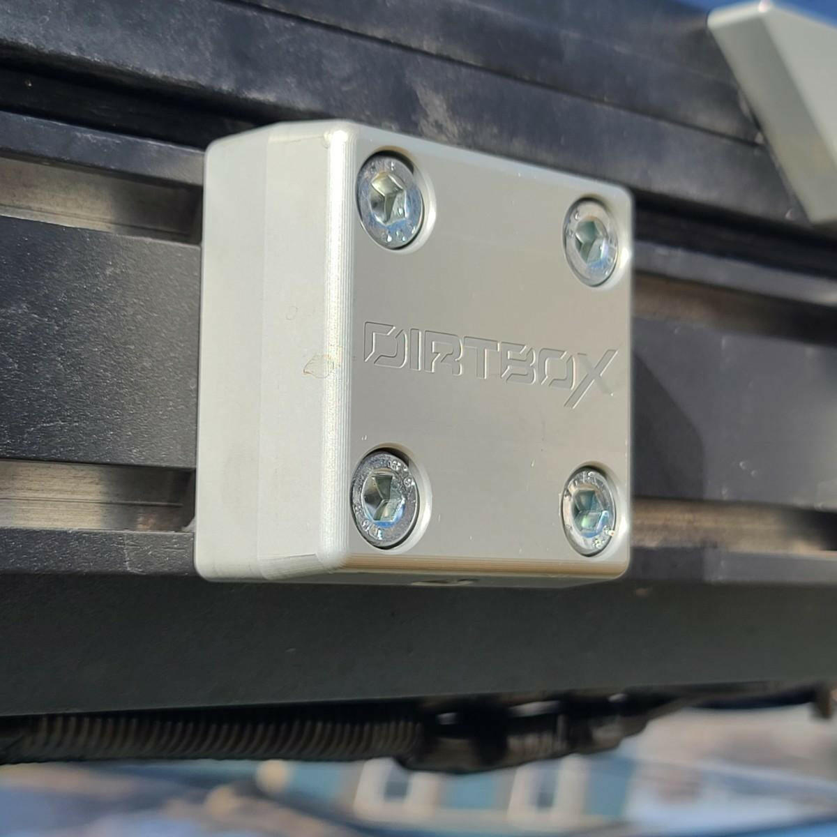 The Chunk Quick Release Bracket Dirtbox Overland